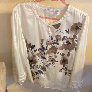 Isaac Mizrahi Cream Floral Blouse